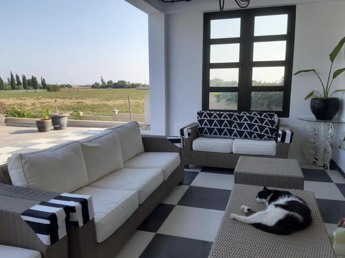 The Pervoli Studio - Pool - Close To Beach Larnaka Exterior foto